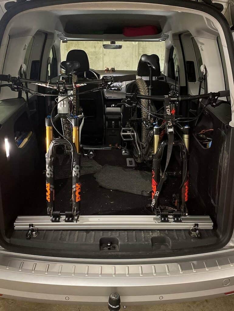axle mount bike rack interior